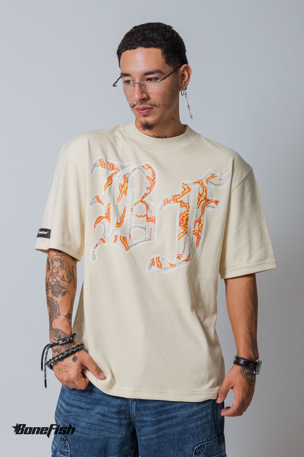 PLAYERA RAYO CREAM