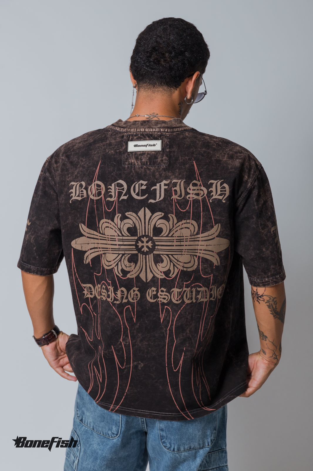 PLAYERA ACID WASH BROWN