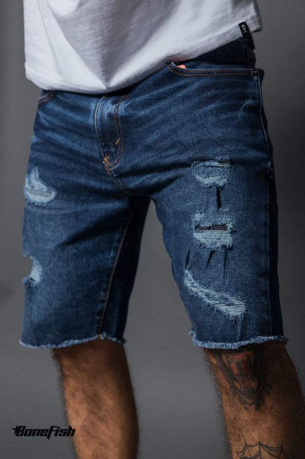 BERMUDA SLIM CON PARCHE Y DESTRUCCION